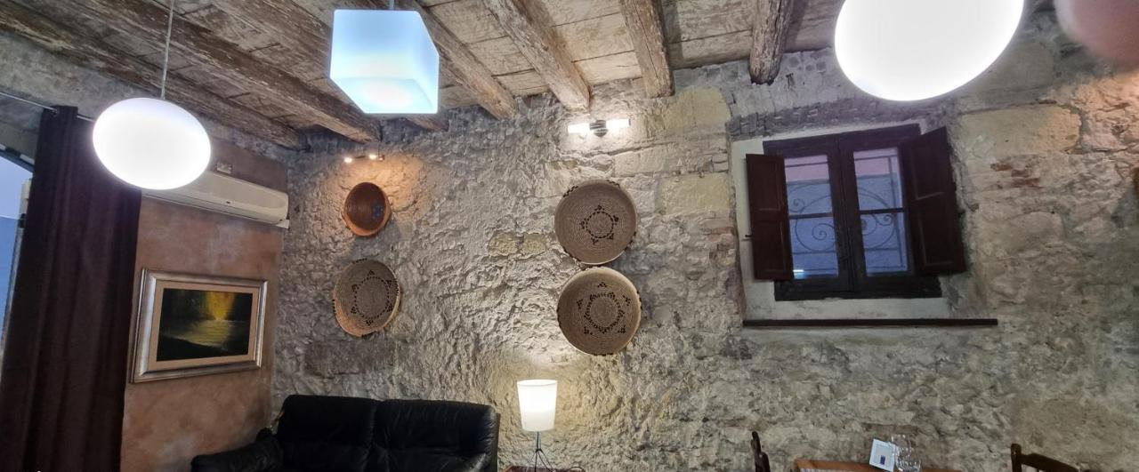 شقة Loft Sant' Efisio كالياري المظهر الخارجي الصورة
