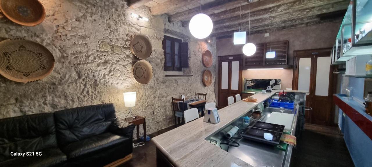 شقة Loft Sant' Efisio كالياري المظهر الخارجي الصورة